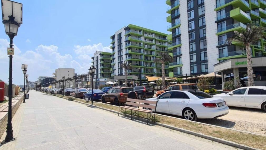 Apartament Rebeca Lux By Alezzi Beach Resort Navodari Luaran gambar