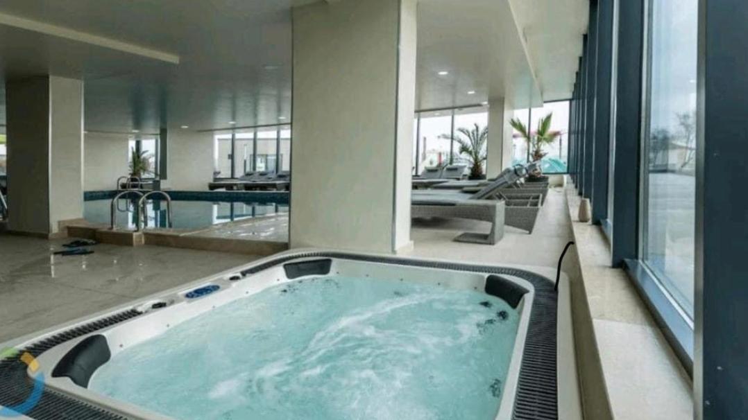 Apartament Rebeca Lux By Alezzi Beach Resort Navodari Luaran gambar